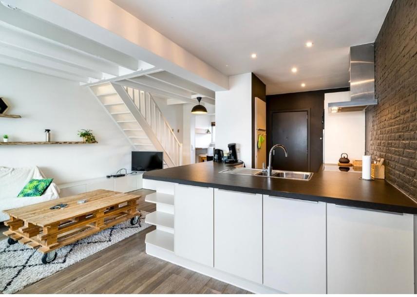 Cosy Beachhouse Within Walking Distance Of The Sea Villa De Haan Bagian luar foto